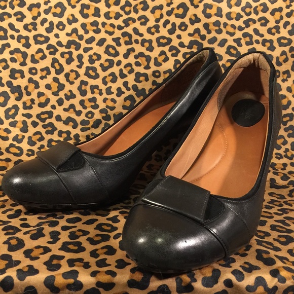clarks black high heels